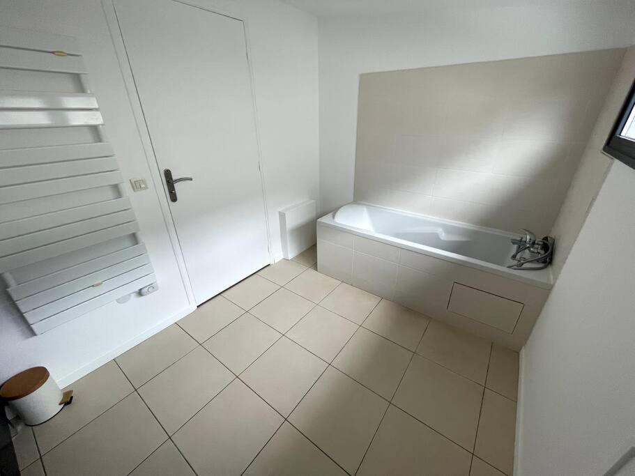Superbe Loft Lumineux A Caen Apartment Luaran gambar